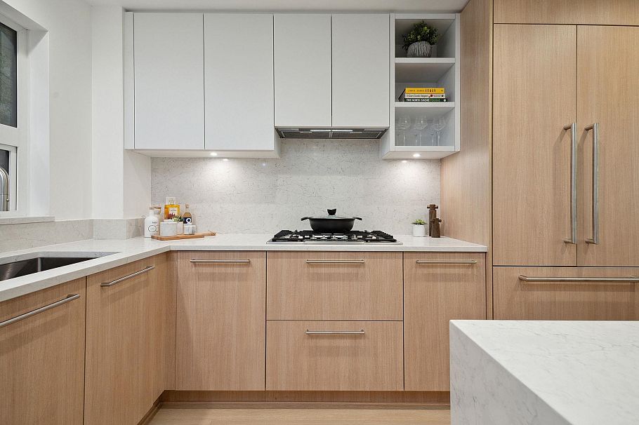 123 2050 Glenaire Drive North Vancouver, BC - 3