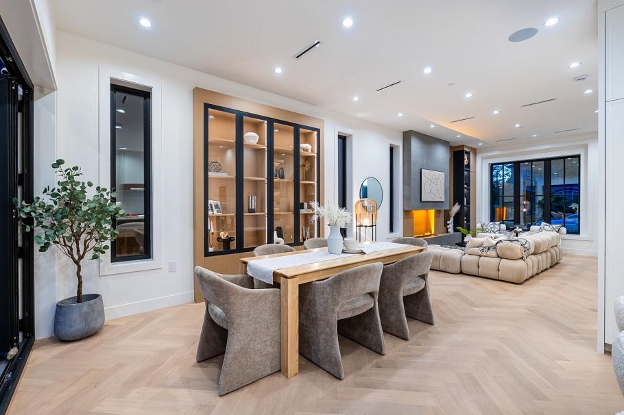 5080 Prince Edward Street Vancouver, BC - 20