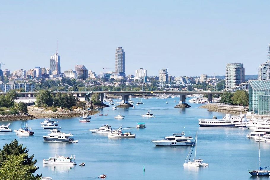 804 120 Milross Avenue Vancouver, BC - 1