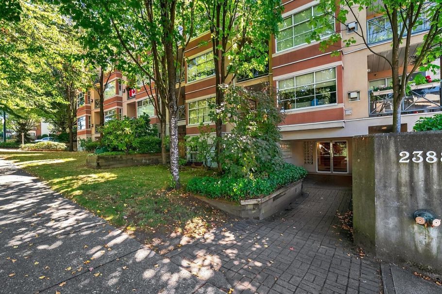 302 2388 Triumph Street Vancouver, BC - 26