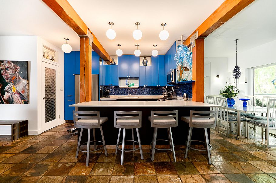 202 1535 Nelson Street Vancouver, BC - 2