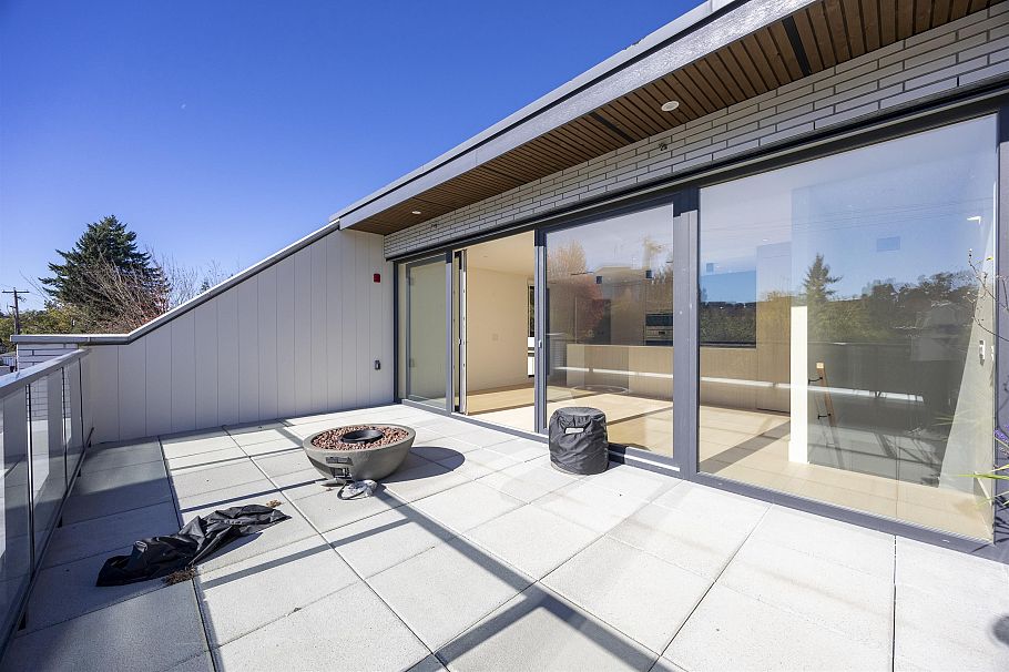 203 778 W 27th Avenue Vancouver, BC - 11