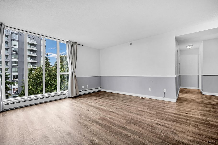 606 3061 E Kent Avenue North Vancouver, BC - 2