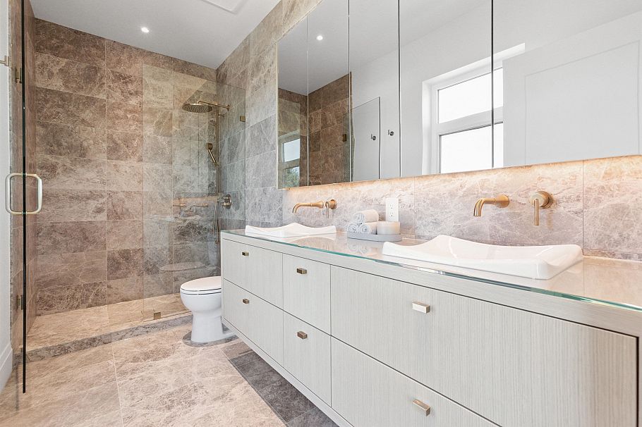 2 1243 E 27th Avenue Vancouver, BC - 16