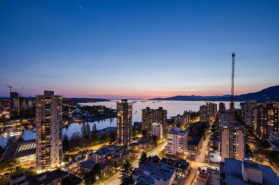 PH2501 1020 Harwood Street Vancouver, BC - 11