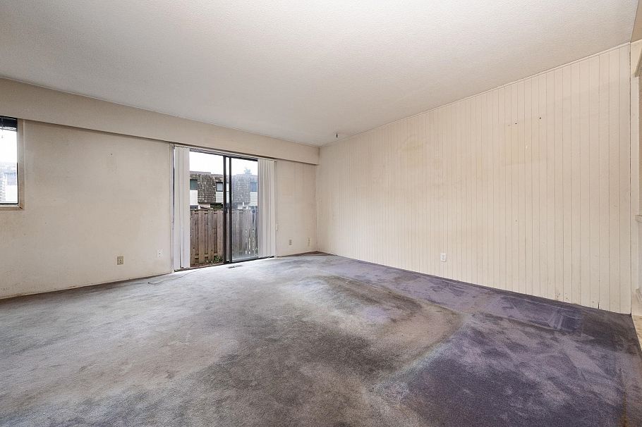 1122 Premier Street North Vancouver, BC - 3