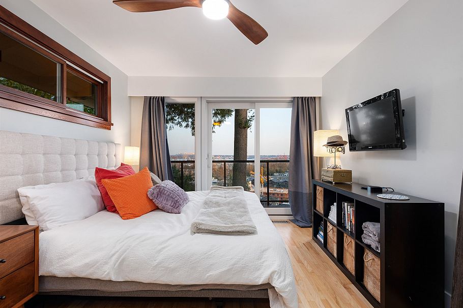 1144 W Keith Road North Vancouver, BC - 10