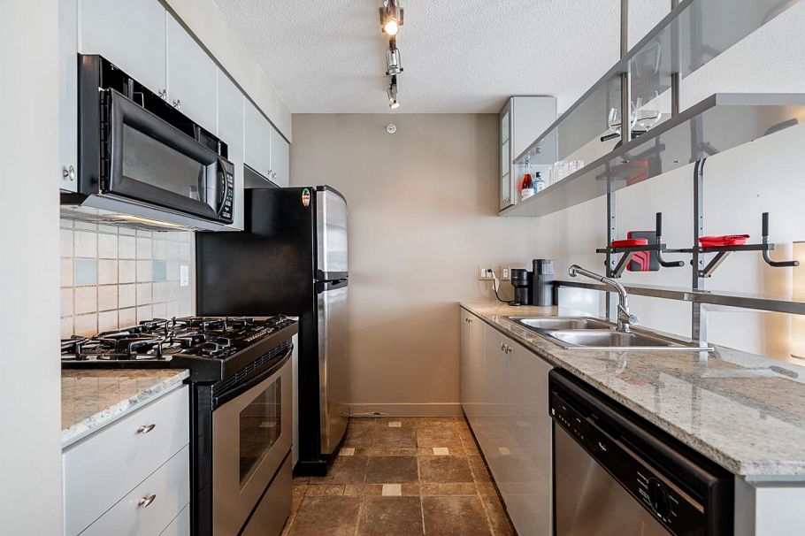 2508 1495 Richards Street Vancouver, BC - 6