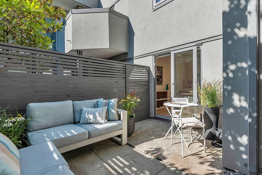 1340 W 7th Avenue Vancouver, BC - 24