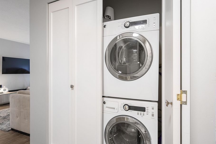 105 308 W 2nd Street North Vancouver, BC - 20