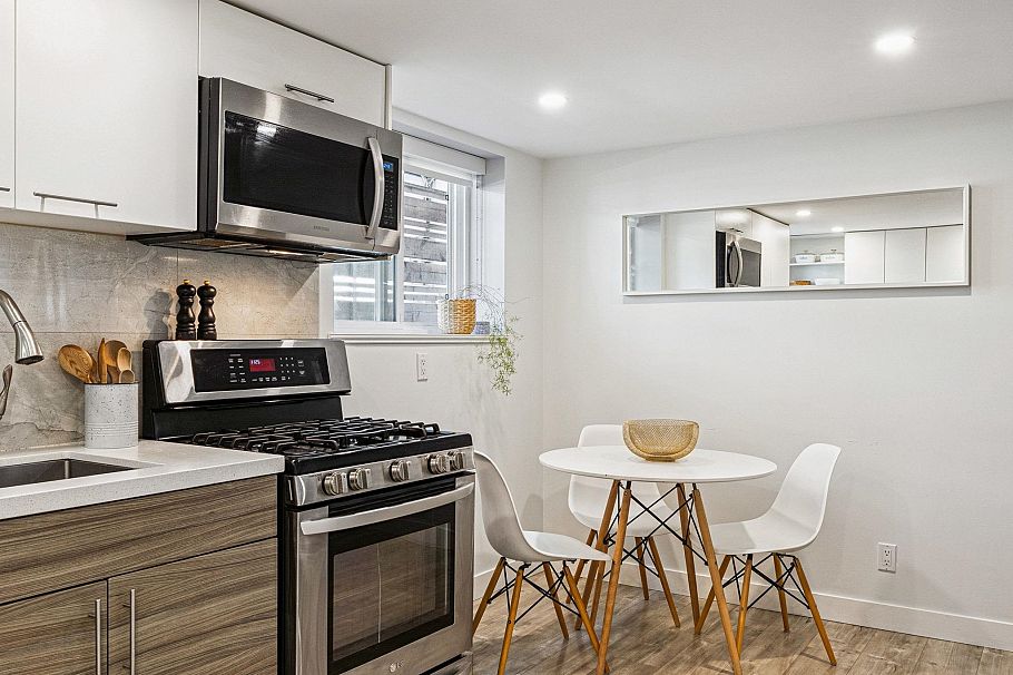 3673 Hoskins Road North Vancouver, BC - 30