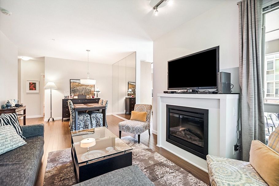 311 119 W 22nd Street North Vancouver, BC - 5