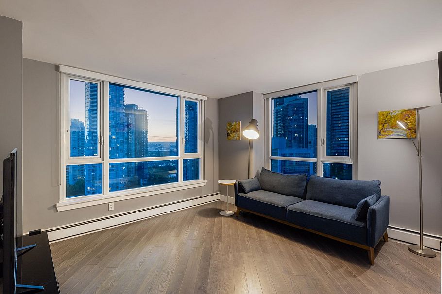 2101 388 Drake Street Vancouver, BC - 3