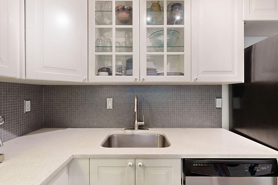 208 2173 W 6th Avenue Vancouver, BC - 6