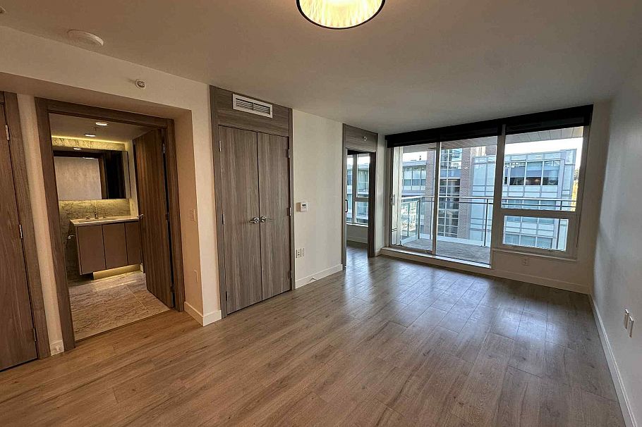 911 455 SW Marine Drive Vancouver, BC - 7