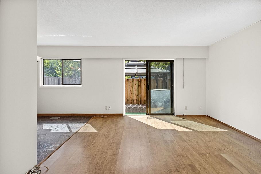 1142 Premier Street North Vancouver, BC - 5