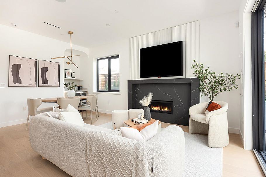 715 Kaslo Street Vancouver, BC - 4