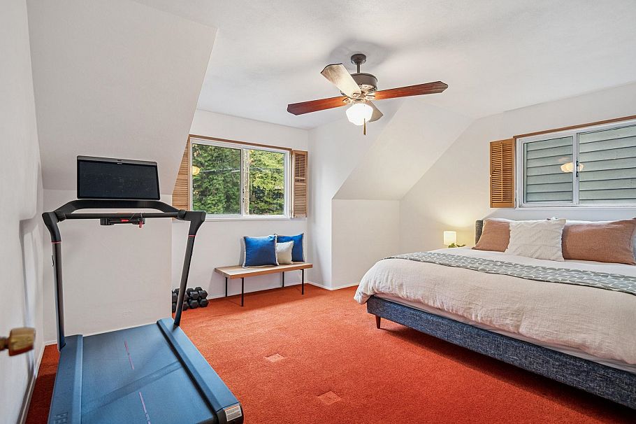 2174 Hoskins Road North Vancouver, BC - 30