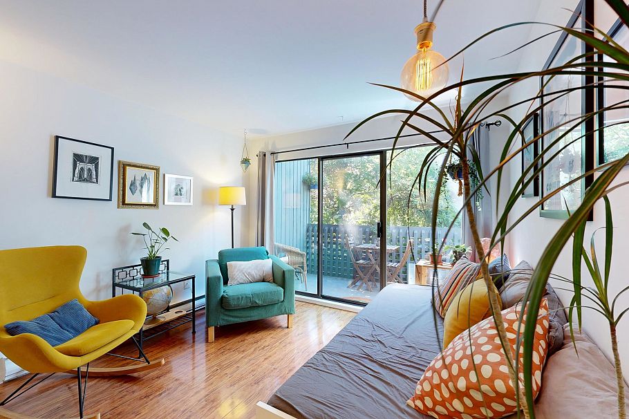 208 2173 W 6th Avenue Vancouver, BC - 2