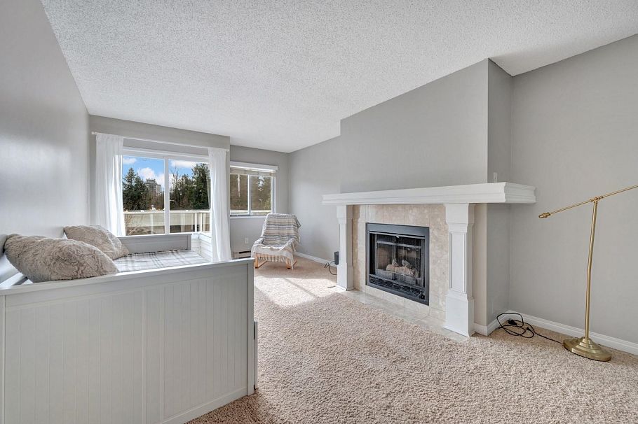 308 1155 Ross Road North Vancouver, BC - 2