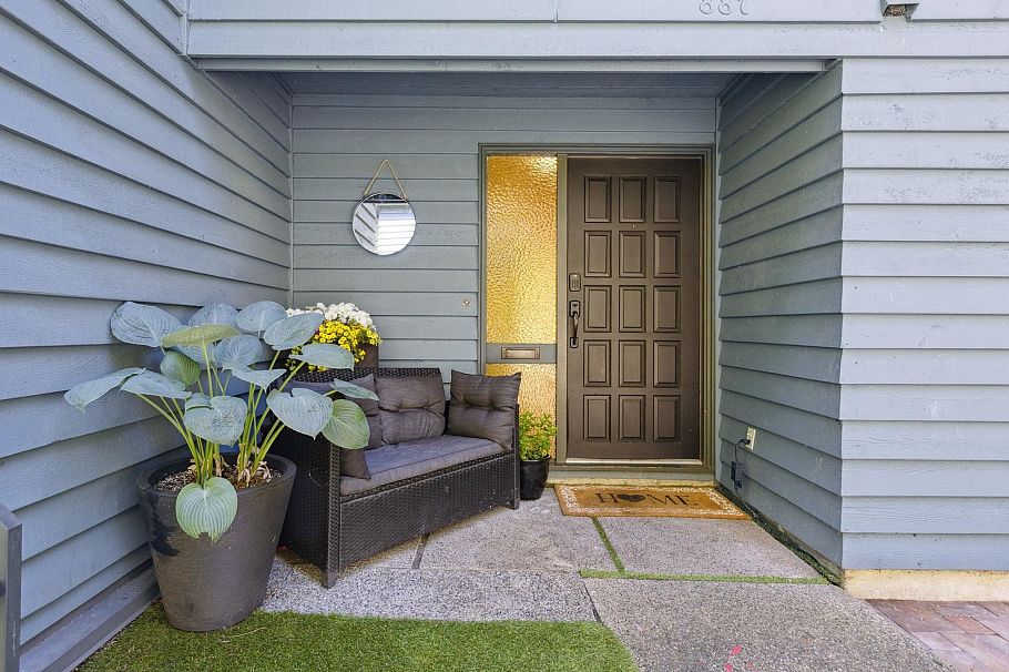 887 Frederick Road North Vancouver, BC - 31