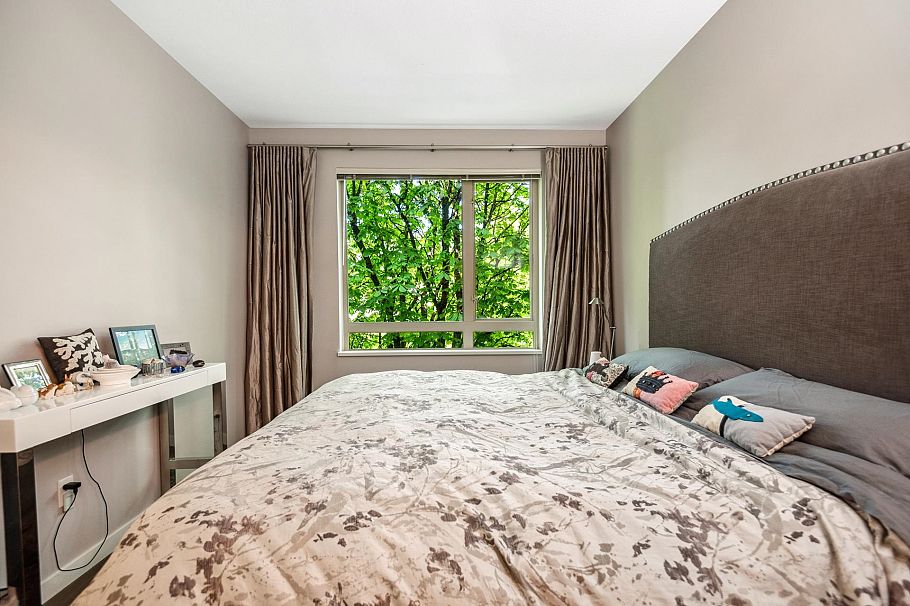 311 119 W 22nd Street North Vancouver, BC - 17