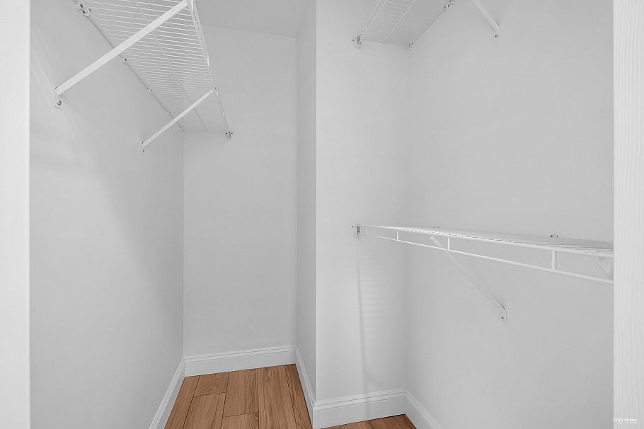 7938 Victoria Drive Vancouver, BC - 22