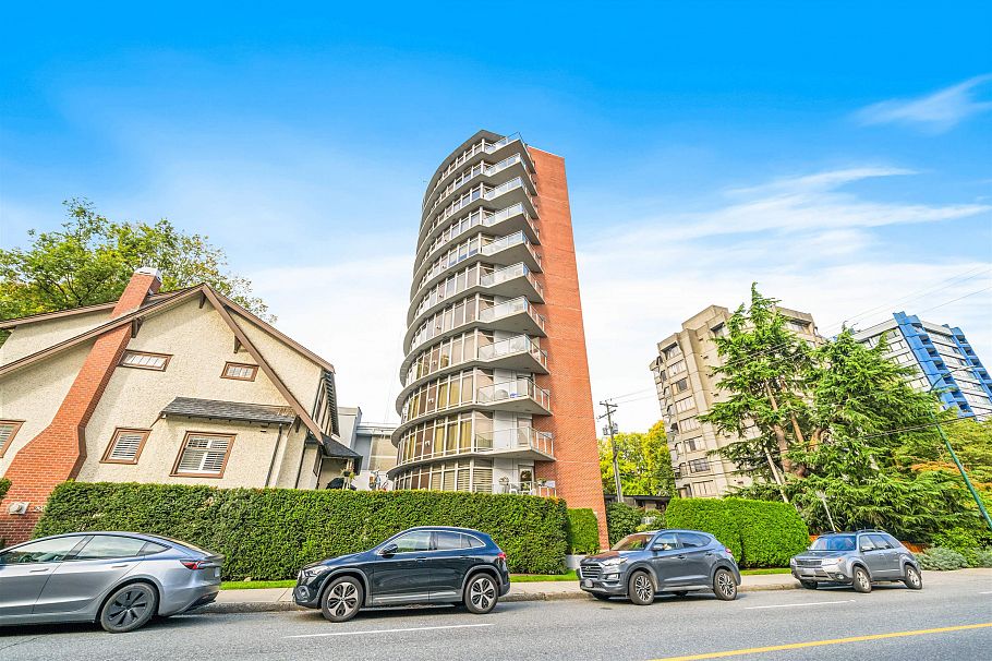 602 2965 Fir Street Vancouver, BC - 1