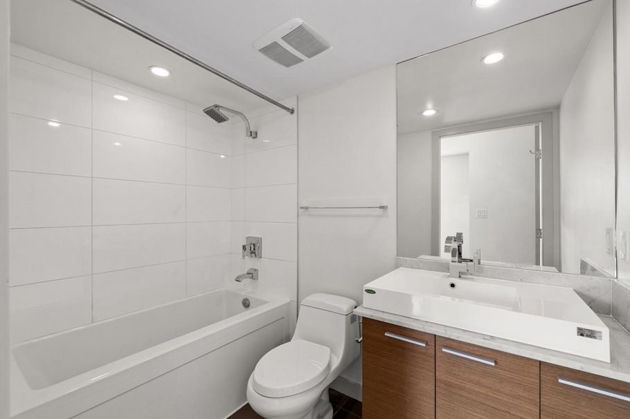 307 1808 W 3rd Avenue Vancouver, BC - 20