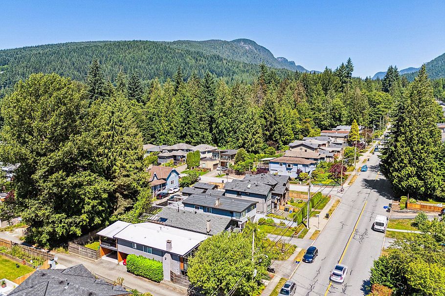 3673 Hoskins Road North Vancouver, BC - 39