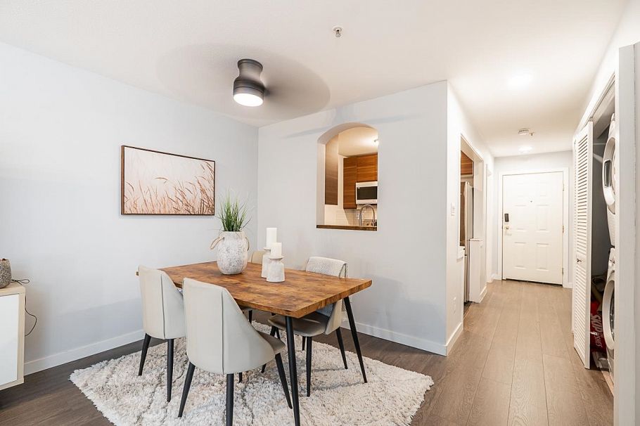 106 3628 Rae Avenue Vancouver, BC - 4