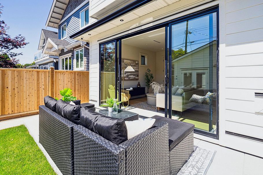 2 250 E 39th Avenue Vancouver, BC - 36