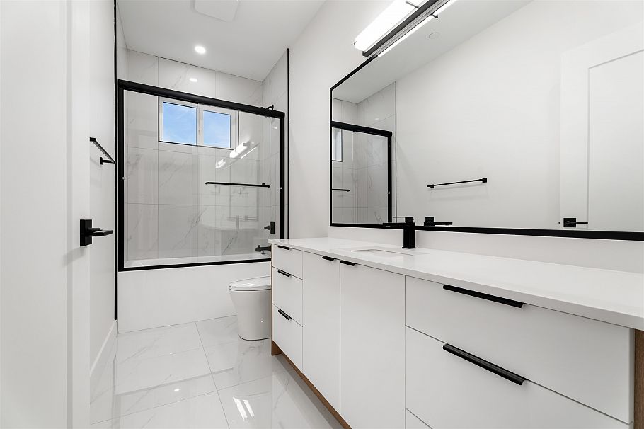 5873 Culloden Street Vancouver, BC - 9