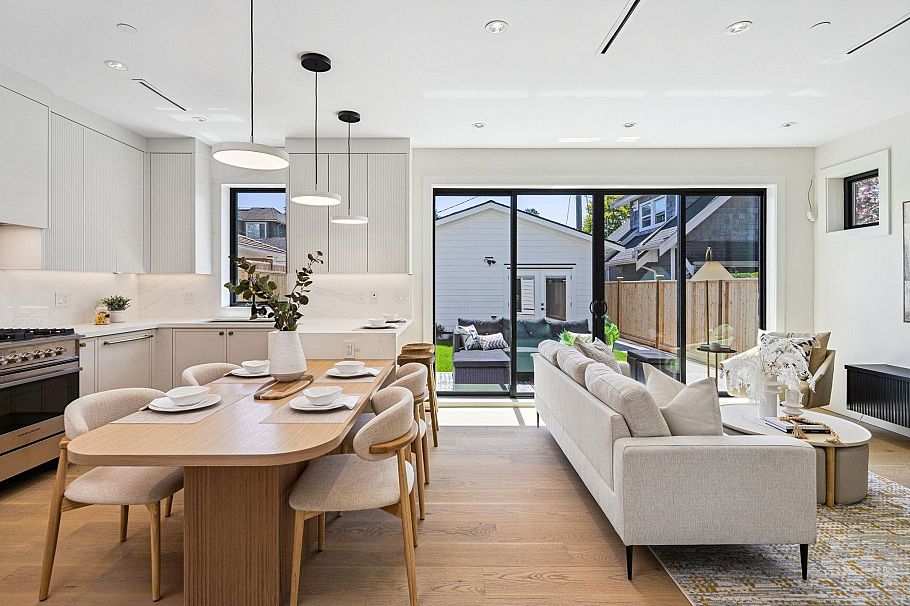 2 250 E 39th Avenue Vancouver, BC - 10