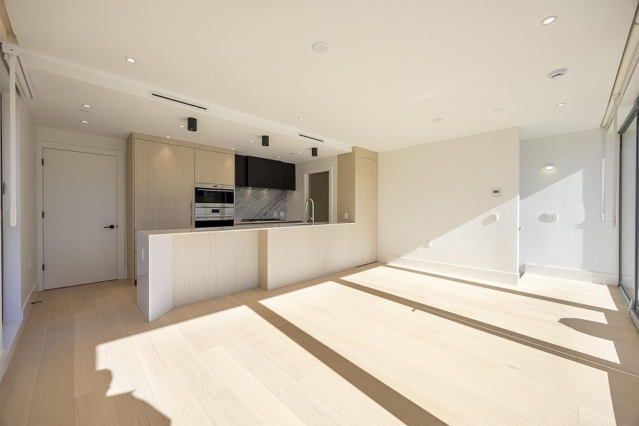 203 778 W 27th Avenue Vancouver, BC - 10