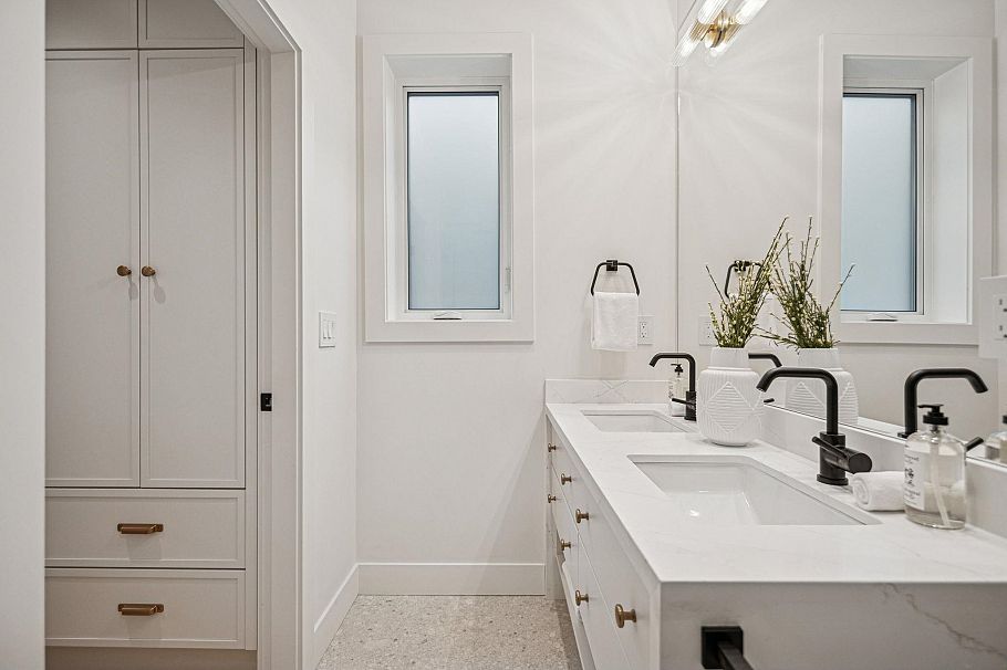 2 250 E 39th Avenue Vancouver, BC - 23