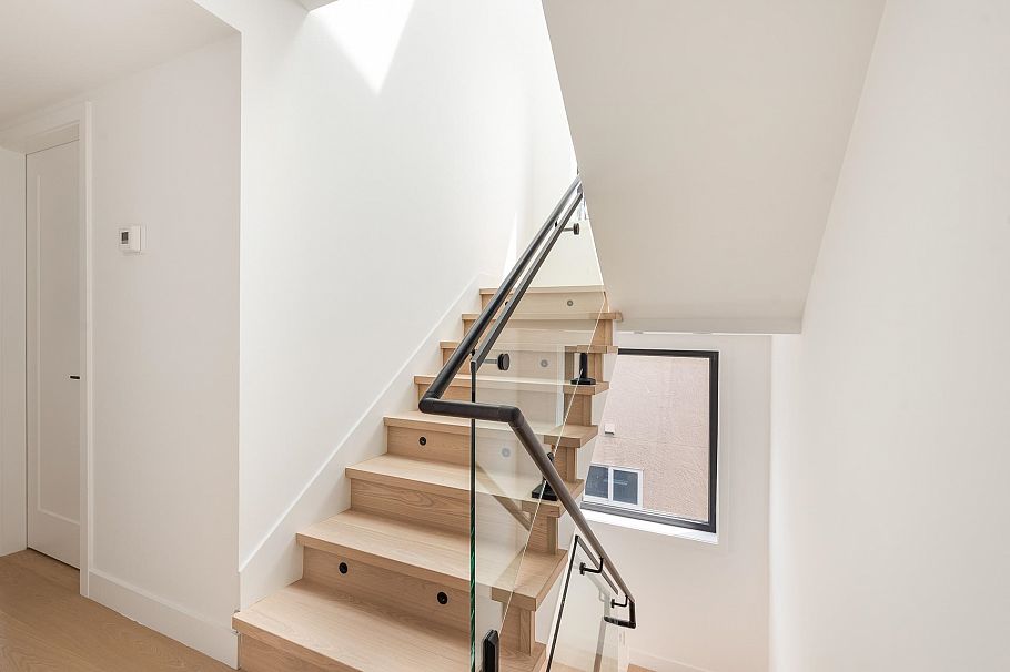 715 Kaslo Street Vancouver, BC - 16