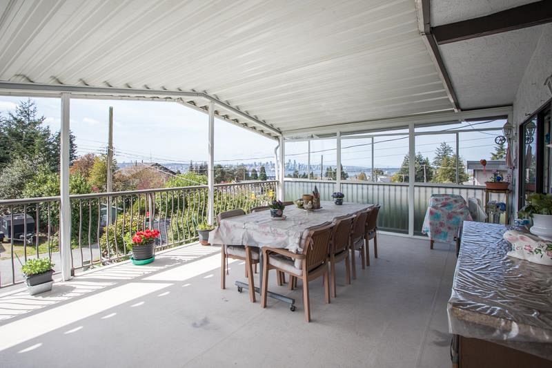 635 E Keith Road North Vancouver, BC - 28