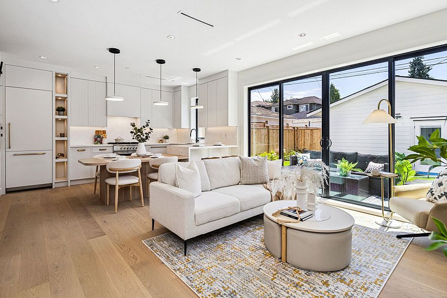 2 250 E 39th Avenue Vancouver, BC - 4