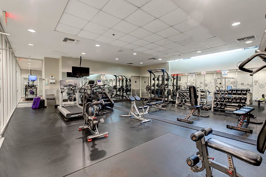 705 233 Robson Street Vancouver, BC - 13