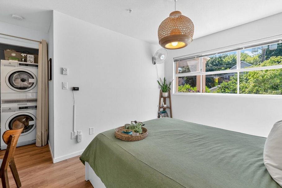 302 2388 Triumph Street Vancouver, BC - 19