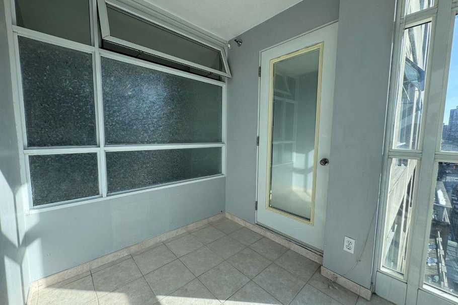 810 438 Seymour Street Vancouver, BC - 18