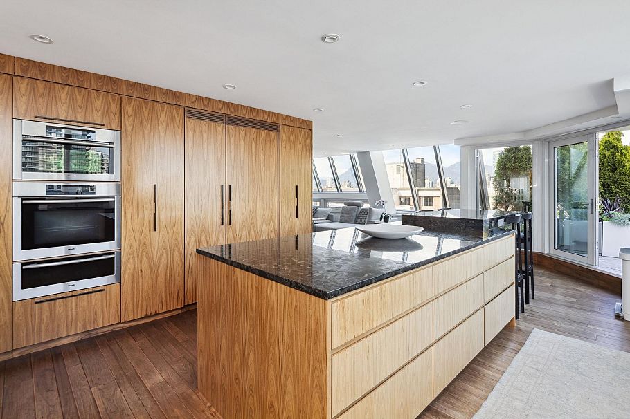 PH2501 1020 Harwood Street Vancouver, BC - 18