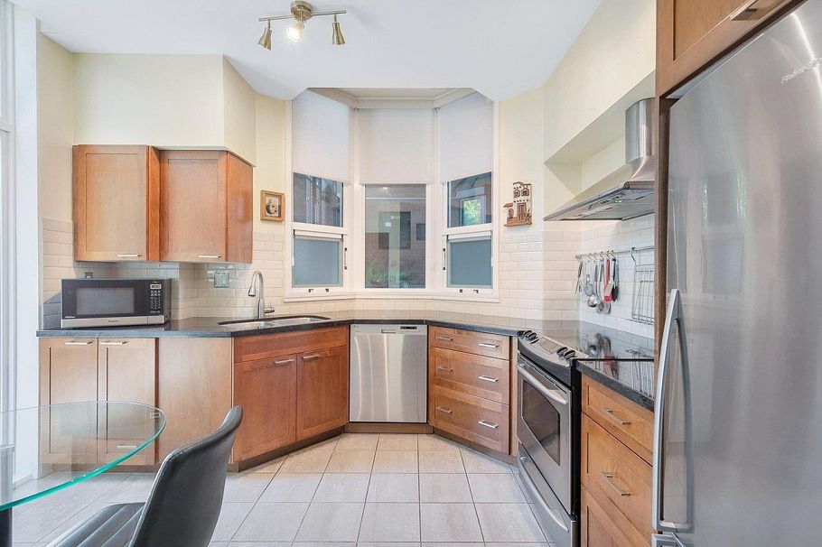 1490 Hornby Street Vancouver, BC - 6