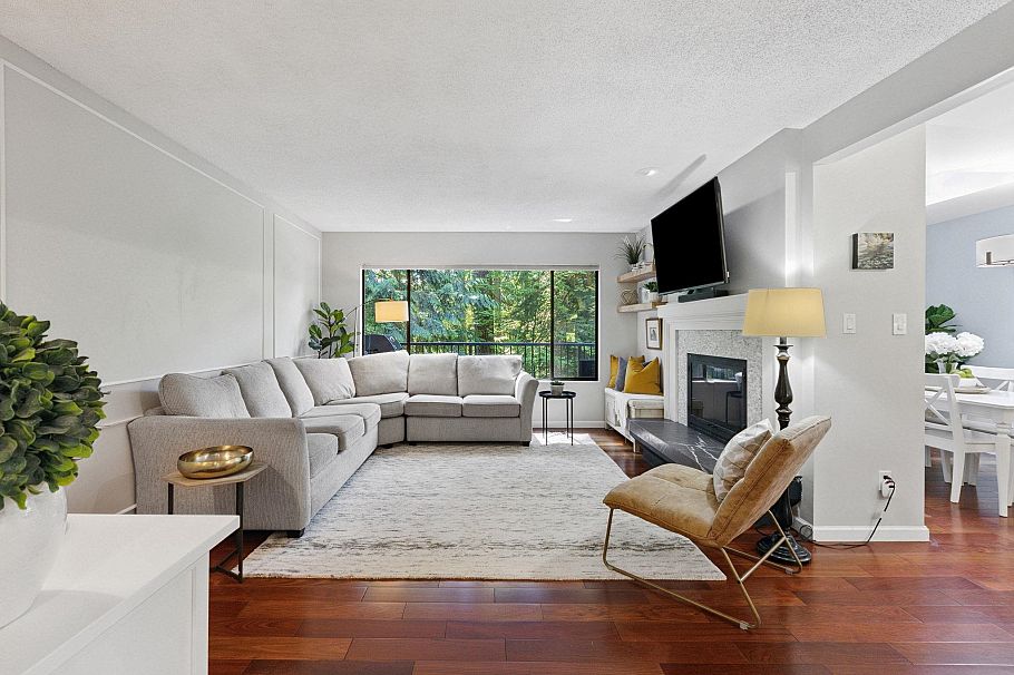 887 Frederick Road North Vancouver, BC - 2