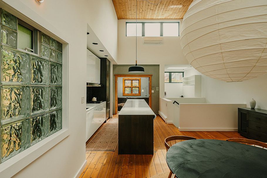 279 E 26th Avenue Vancouver, BC - 2