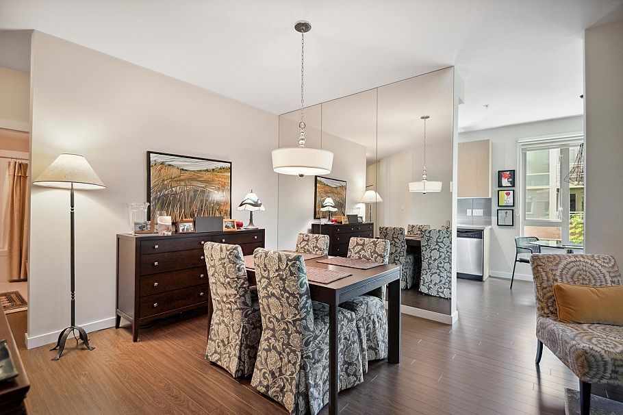 311 119 W 22nd Street North Vancouver, BC - 7