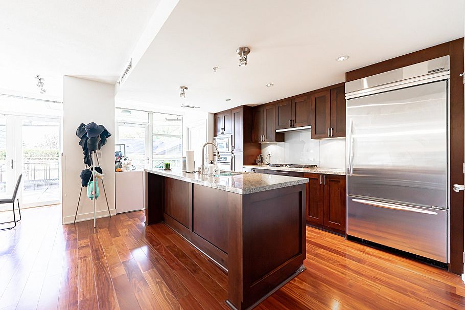 104 3595 W 18th Avenue Vancouver, BC - 6
