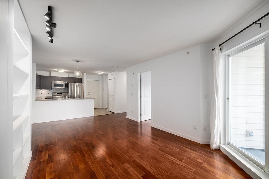 409 183 W 23rd Street North Vancouver, BC - 10