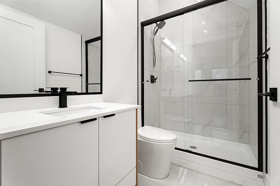 5873 Culloden Street Vancouver, BC - 15